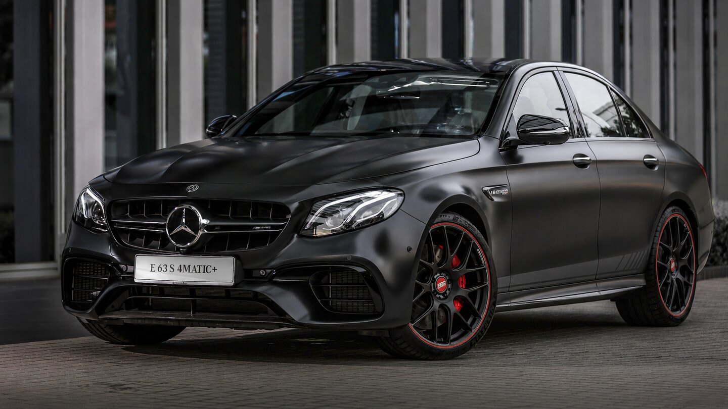 Mercedes-AMG E 63 S после примерки — демонстрация сервиса